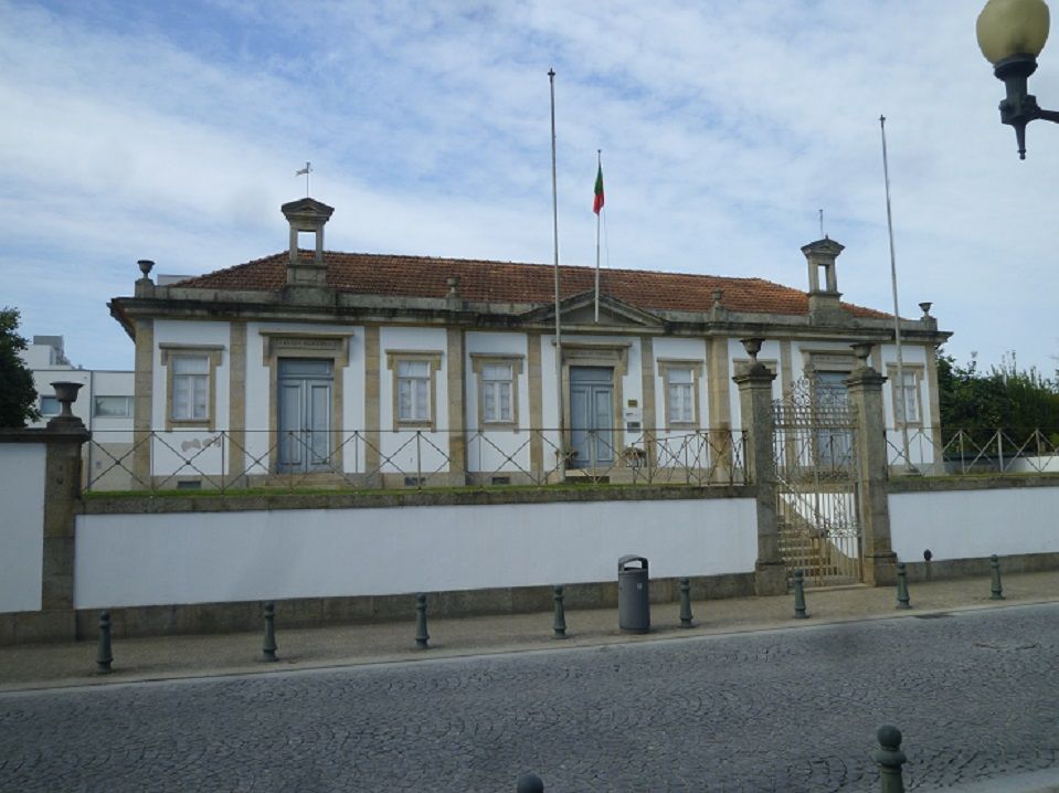 Biblioteca Municipal de Paredes