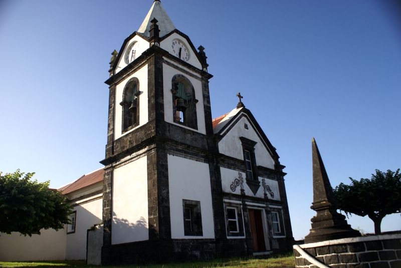 Igreja de Nossa Senhora das Neves