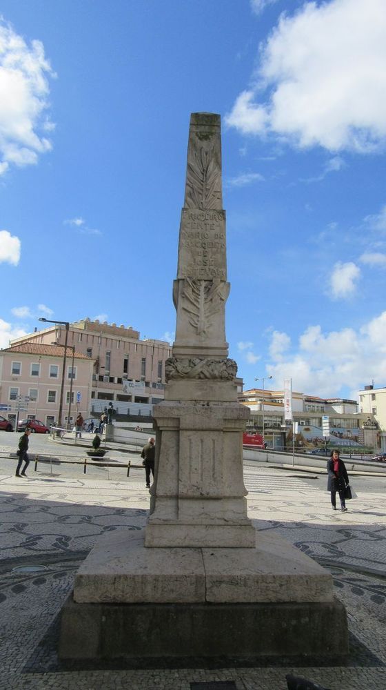 Obelisco à Liberdade