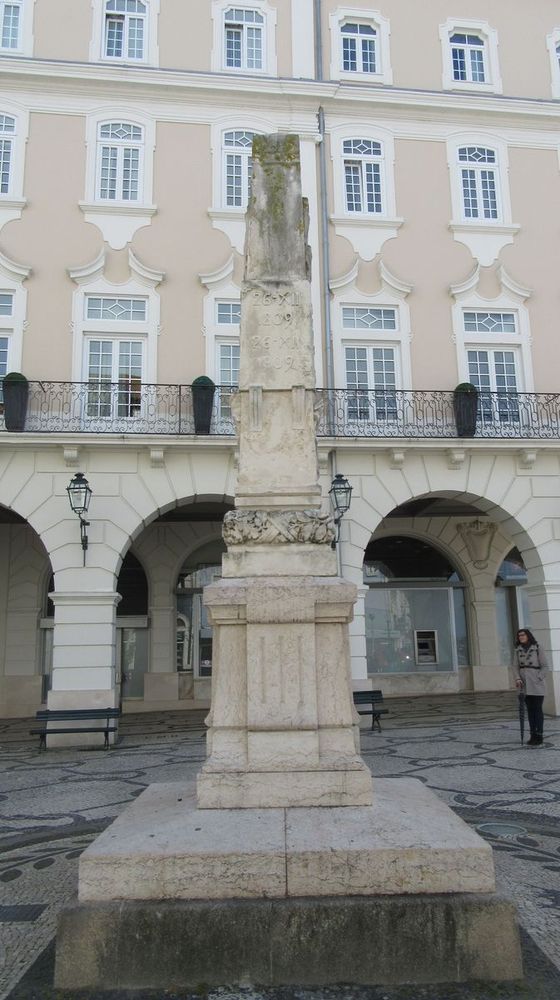 Obelisco à Liberdade