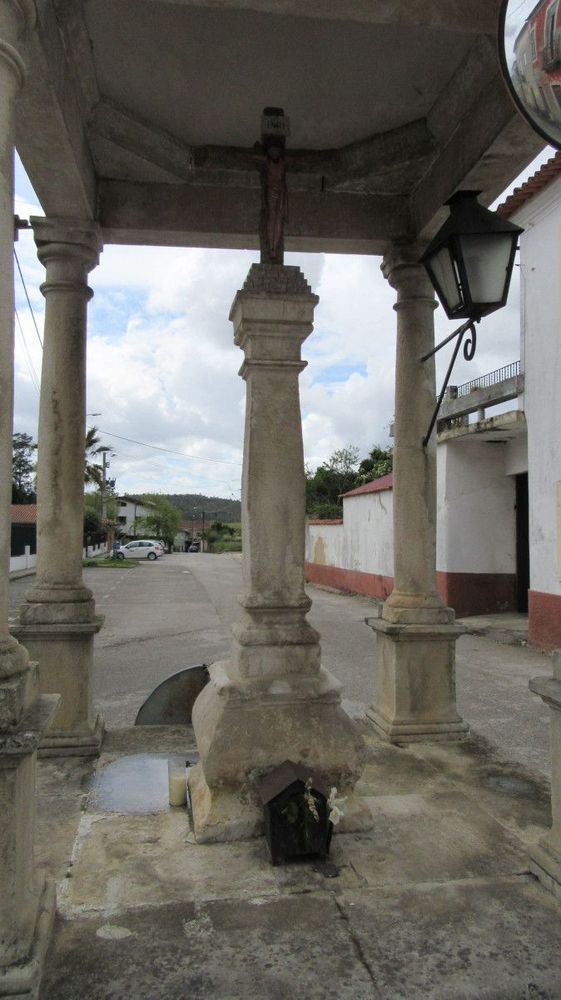 Cruzeiro de Aguada de Baixo