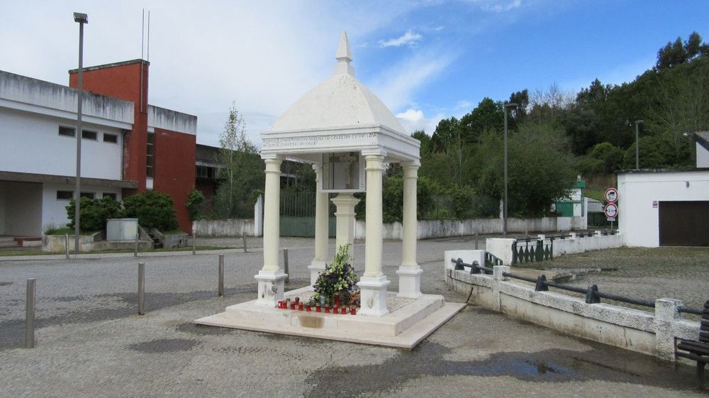 Cruzeiro de Paredes