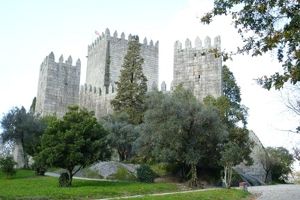 Castelo de Guimarães Castelo de Guimarães