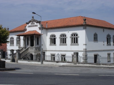 Escola Rodrigues de Faria