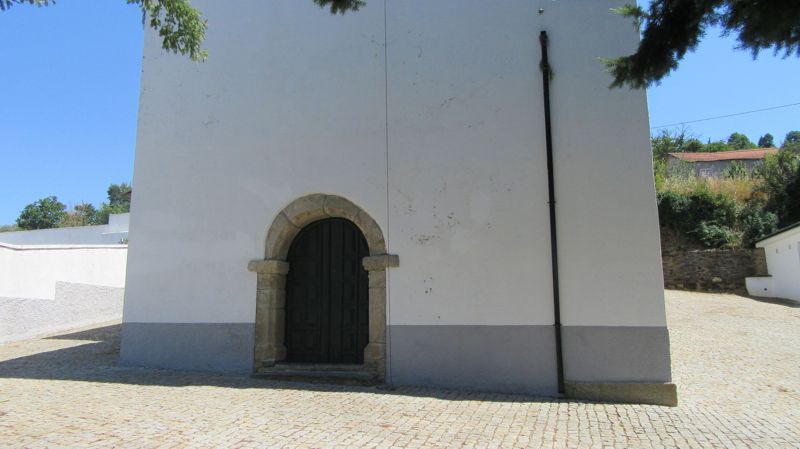 Igreja Paroquial de Aveleda
