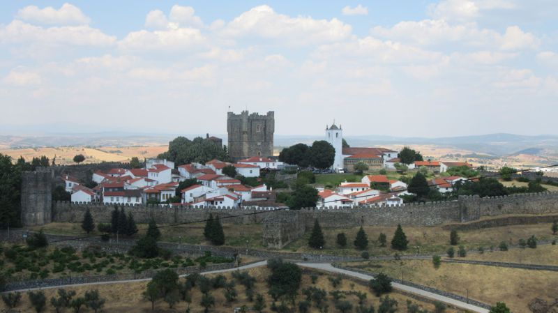 Castelo visto de longe