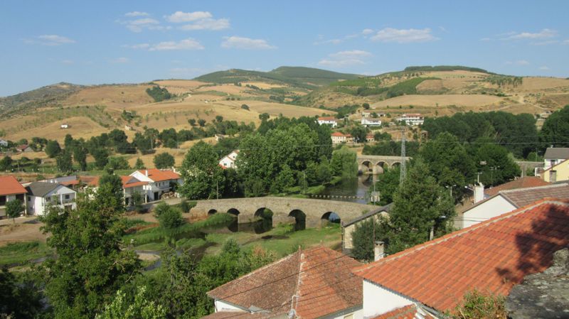 Ponte romana vista da igreja