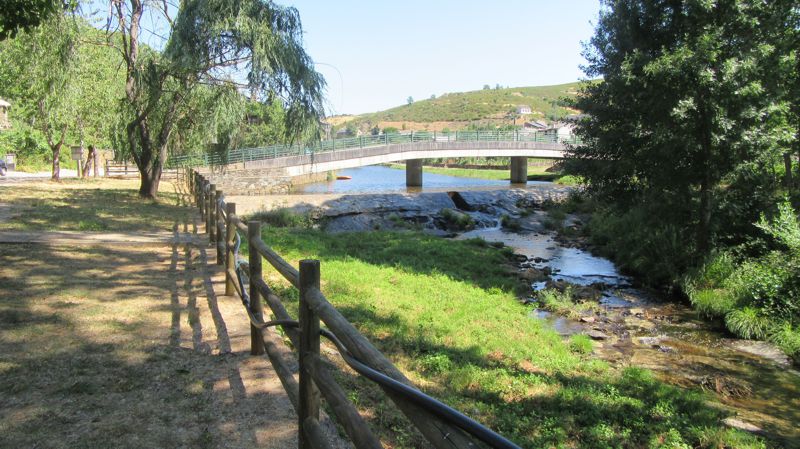 Rio Onor - Lado português, a ponte rodoviária