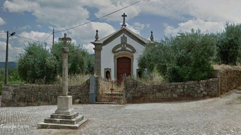 Capela e Cruzeiro de São Sebastião