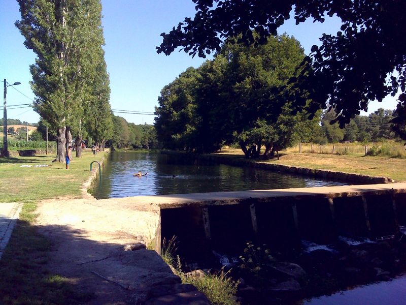 Rio Côa e praia fluvial