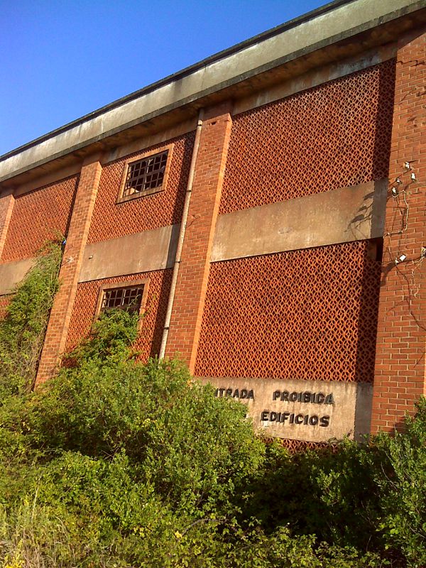 Fábrica de tijolos e azulejos