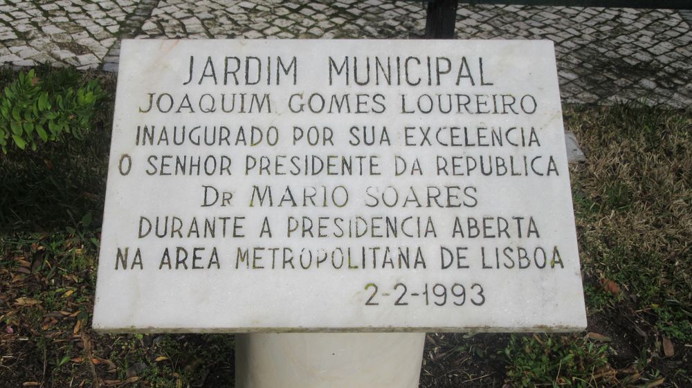 Jardim do coreto - placa de inauguração