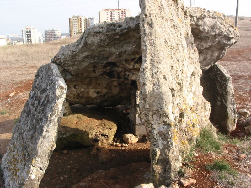 Anta de Monte Abraão