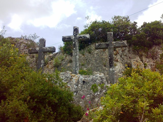 Cruzes no Santuário do Calvário