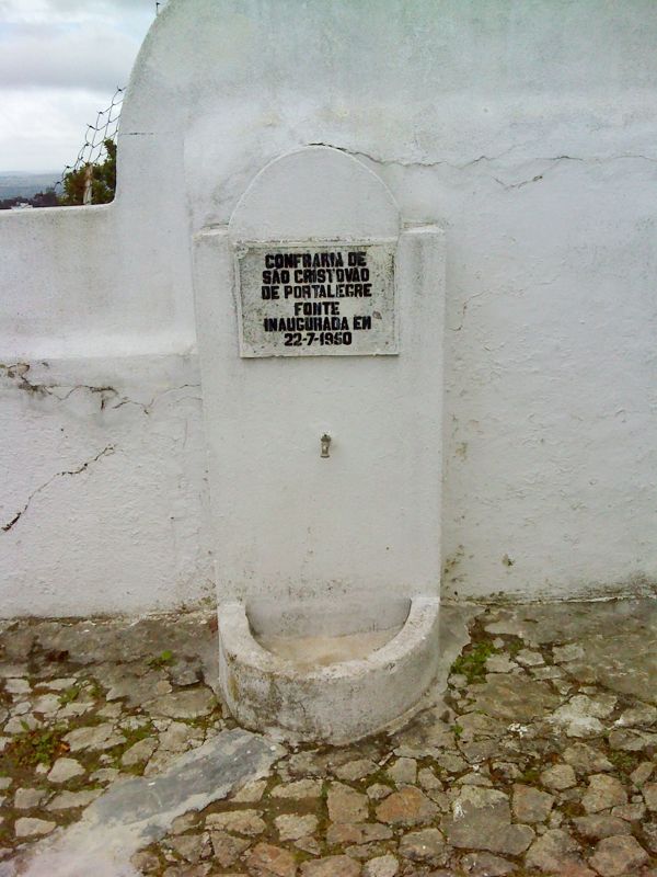 Fonte da Igreja de São Cristóvão Fonte da Igreja de São Cristóvão