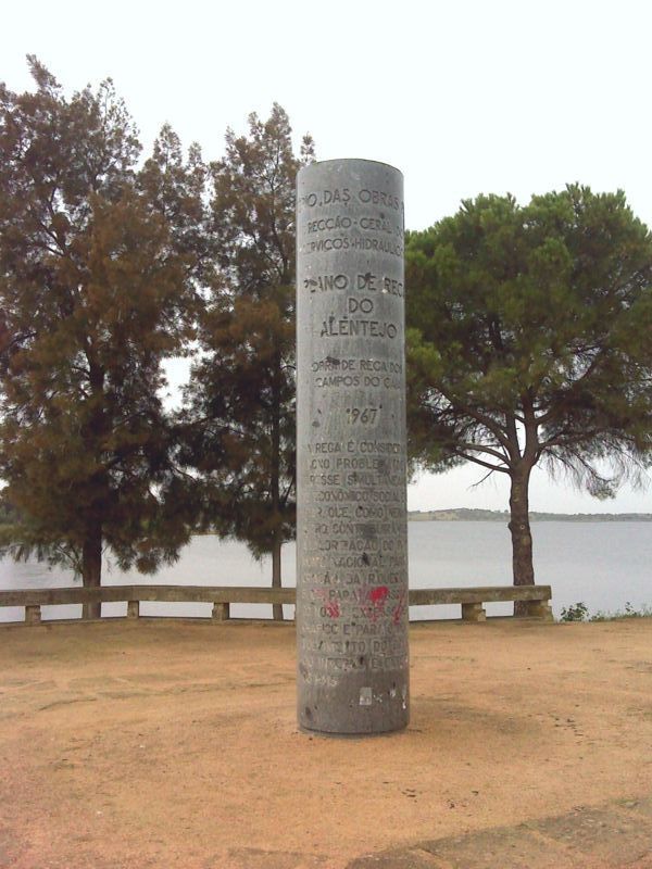 Barragem do rio Caia - marco