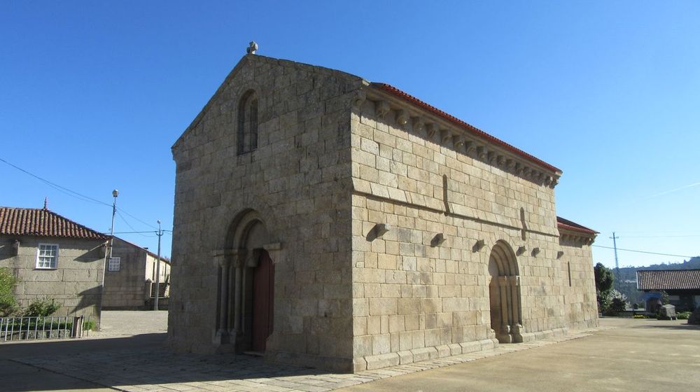 Igreja do Salvador - este e sul