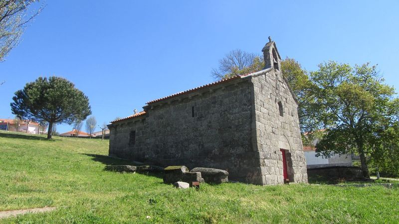Igreja de São Mamede - Lateral sul Igreja de São Mamede - Lateral sul