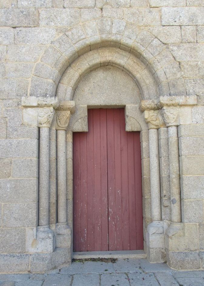 Igreja do Salvador - portal oeste