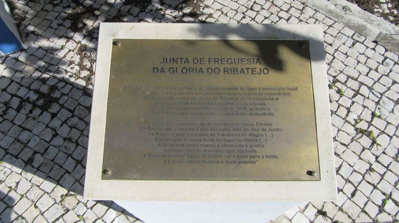 Placa junto da Fonte