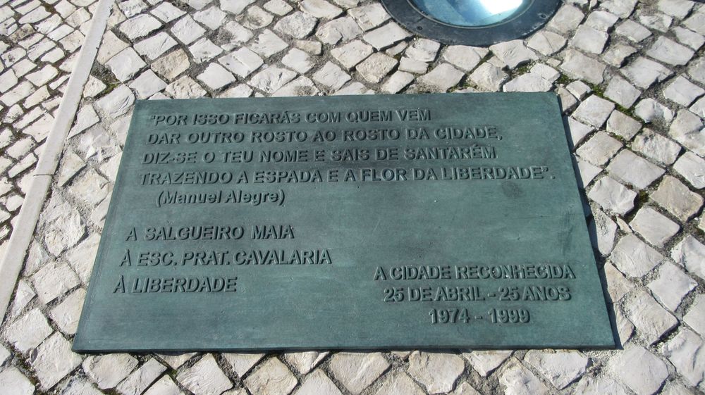 Monumento a Salgueiro Maia