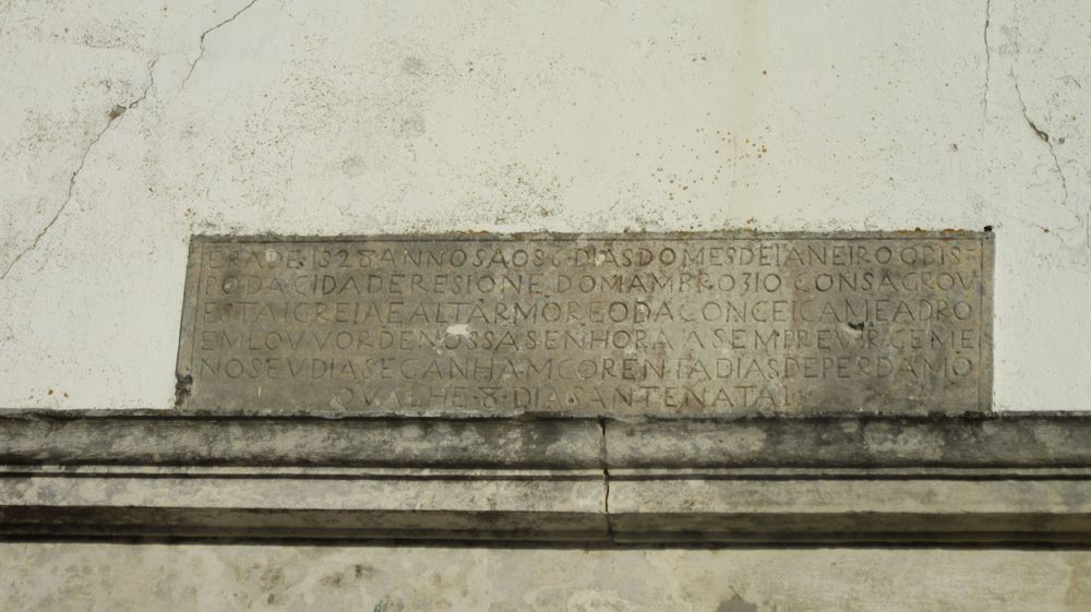 Lápide da frontaria Lápide da frontaria