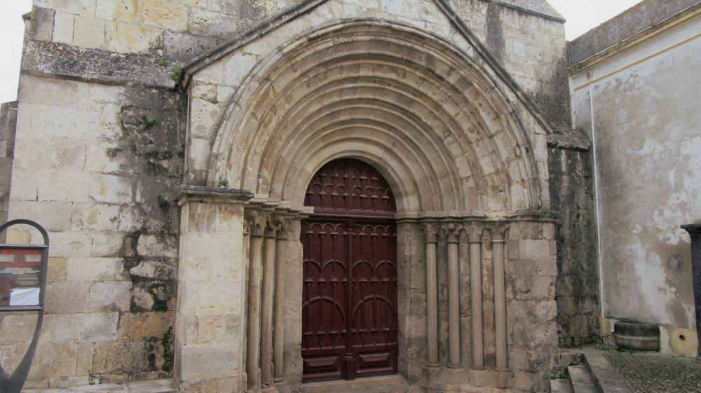 Igreja de São João de Alporão - entrada