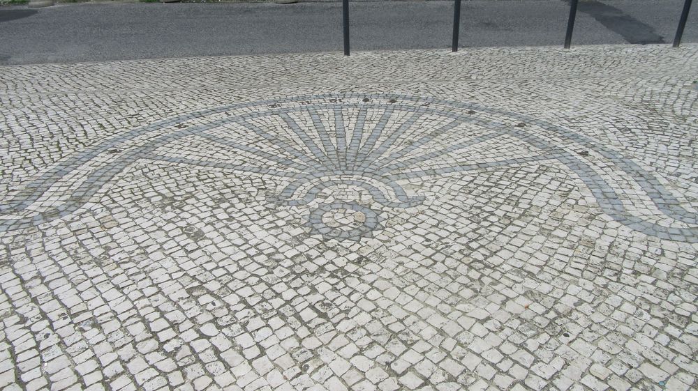 Torre das Cabaças - Relógio de Sol