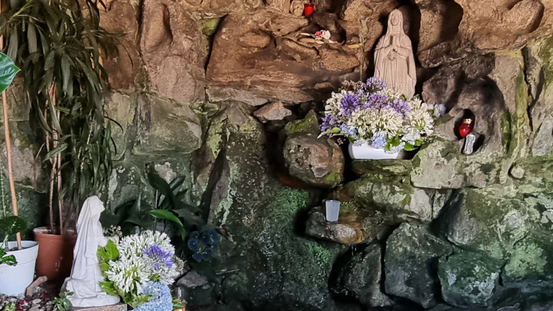 Monte Calvário - Nossa Senhora de Lourdes
