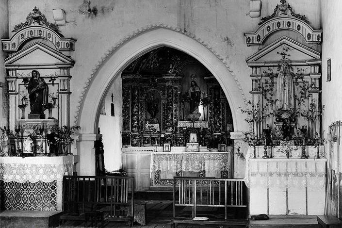 Igreja de Escamarão - capela mor e altares colaterais em 1944