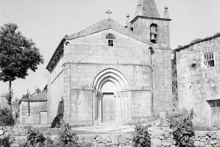 Igreja de Tarouquela, 1962