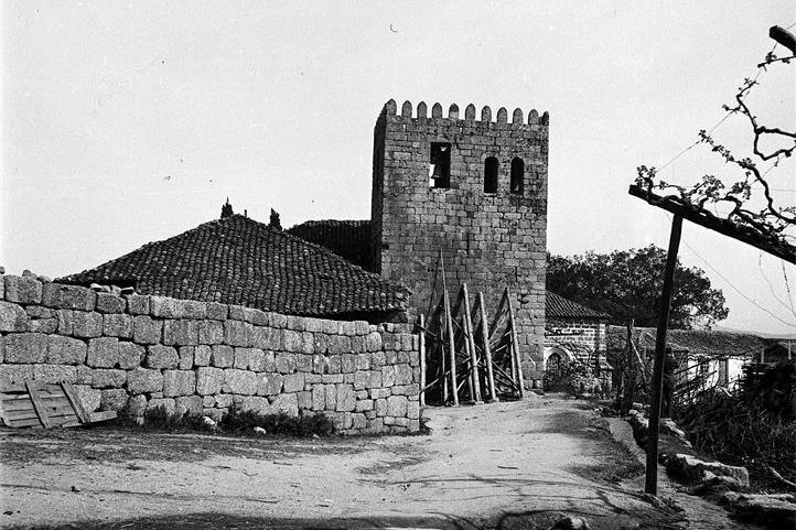Mosteiro de Cárquere em 1950