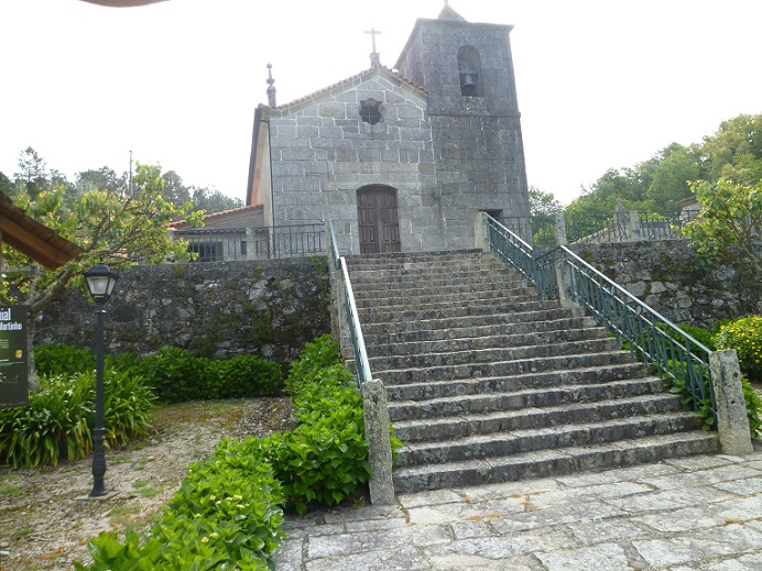 Igreja Matriz de Macieira de Alcôba