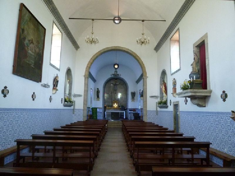 Igreja Matriz de Santiago de Riba-Ul