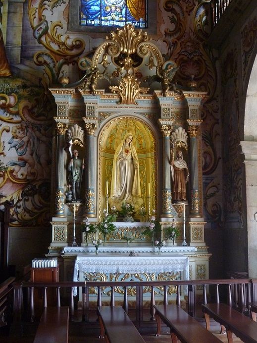 Igreja Matriz - Altar lateral direita