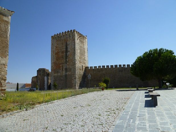 Castelo de Moura