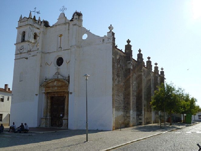 Igreja Paroquial de Safara, parte lateral