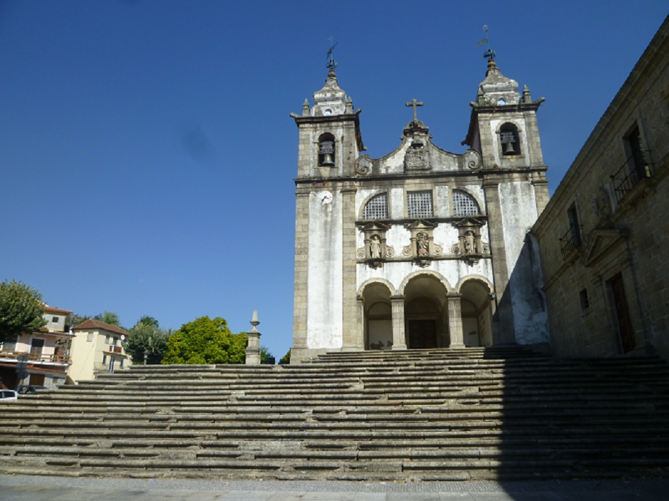 Mosteiro de Santa Maria do Bouro - Igreja