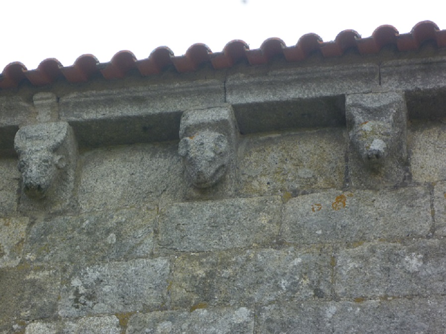 Igreja Matriz - cachorros