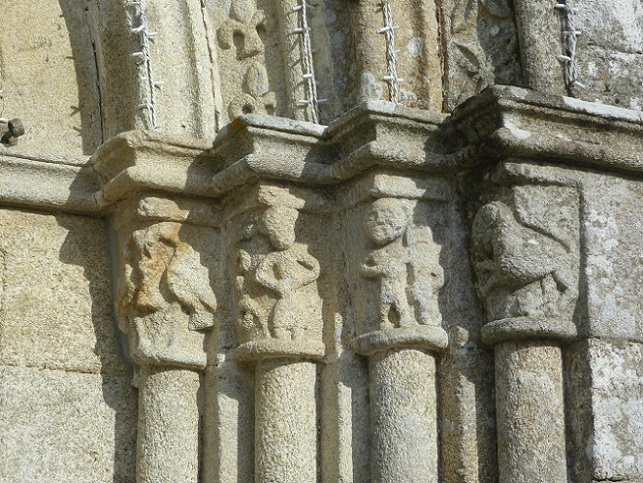 Igreja Matriz - colunelo