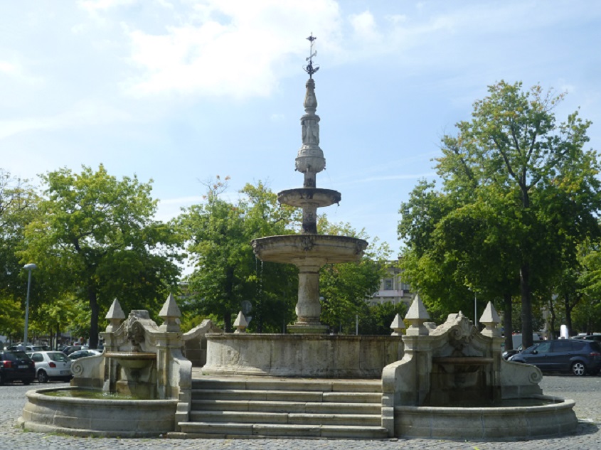 Chafariz do Campo da Feira