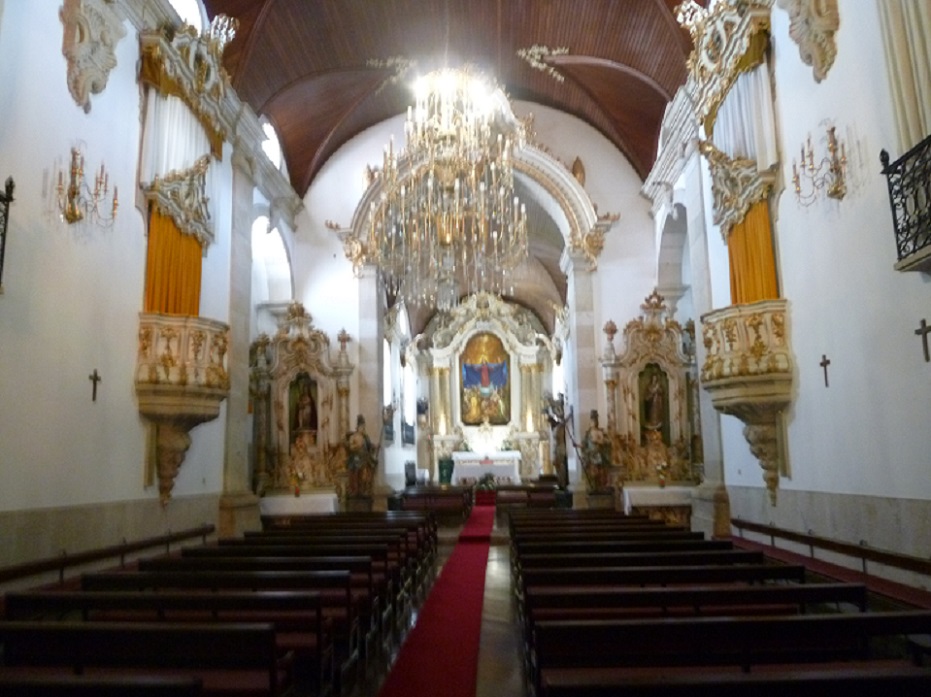 Igreja - Nave e capela-mor