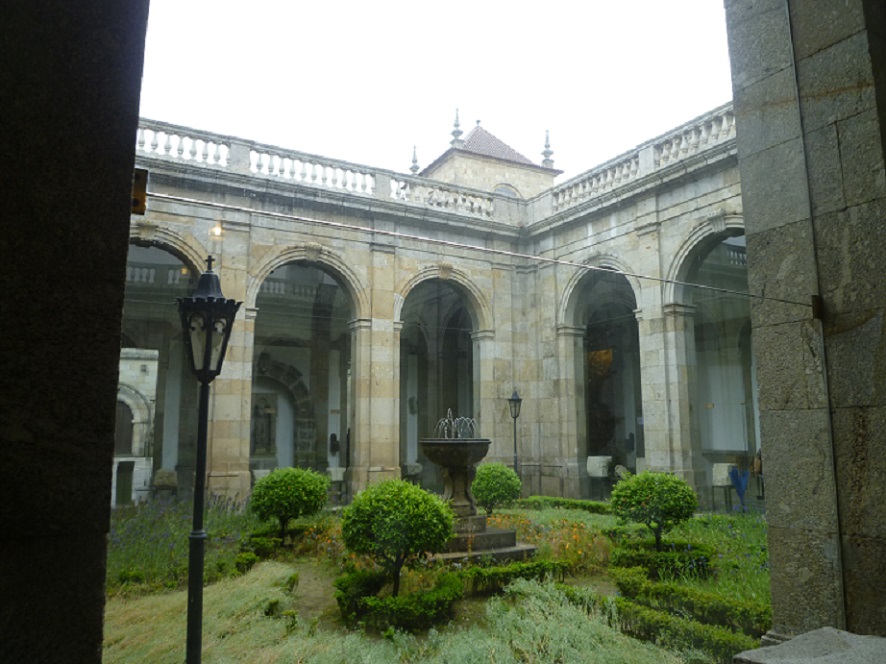 Sé de Braga - Jardim do Claustro