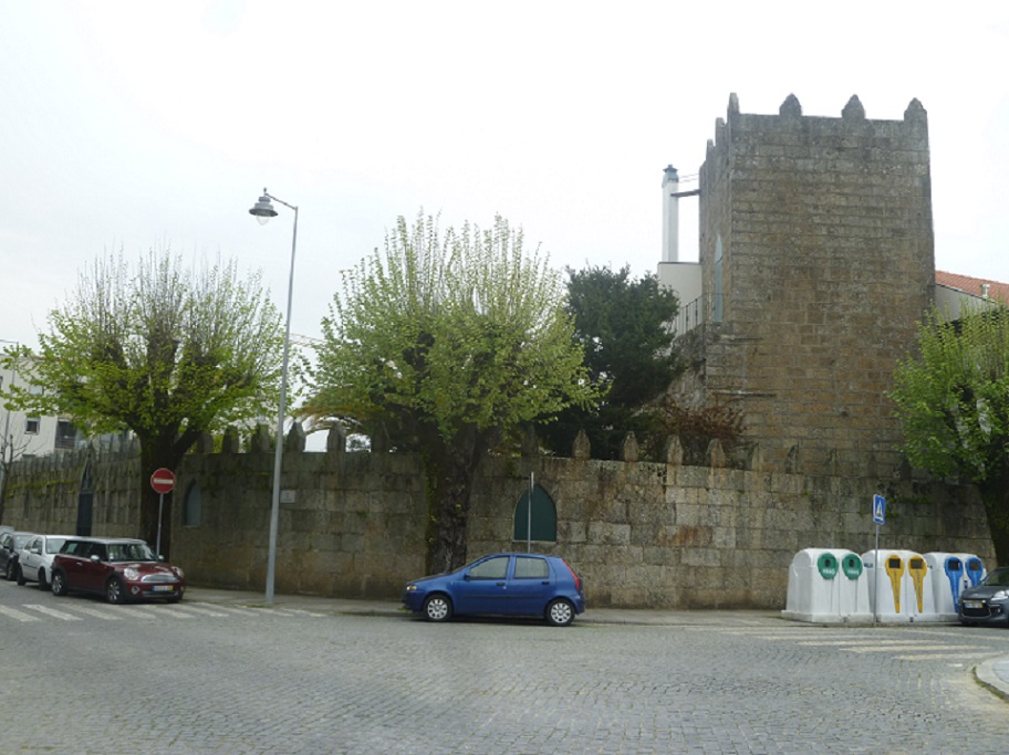 Vestígios Medievais - Largo de Paulo Orósio