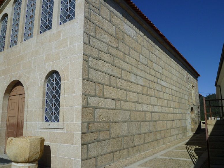 Igreja Matriz do Salvador de Fervença