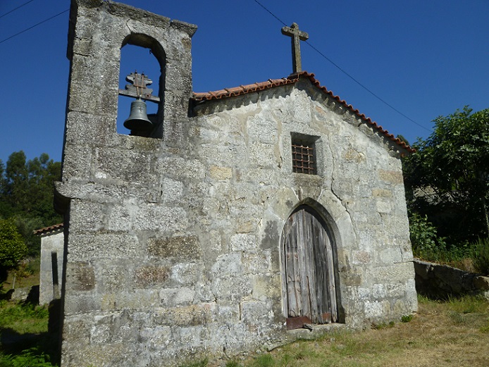 Igreja Velha de Santa Maria de Corvite - fachada