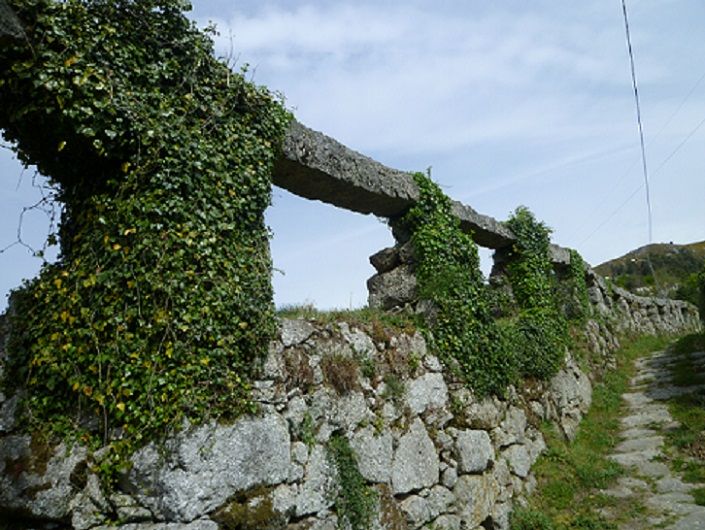 Aqueduto dos Caleiros