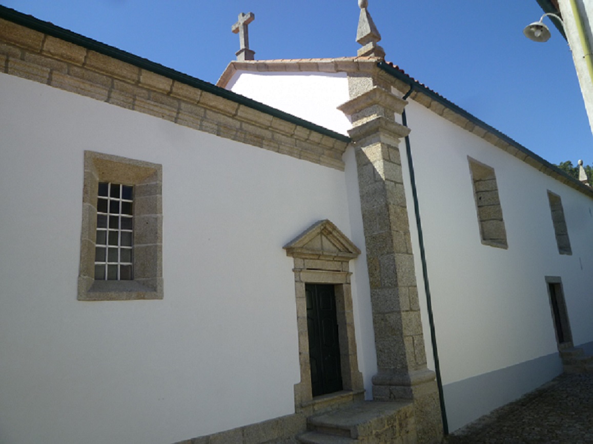 Igreja Matriz de Rio Caldo - Fachada Norte