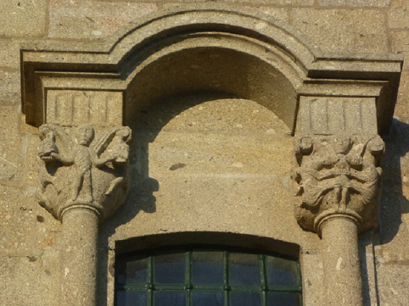 Igreja de São João Batista - Bases