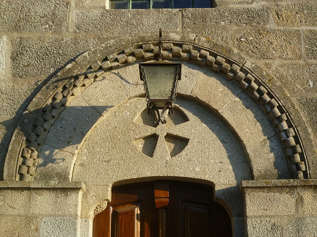 Igreja de São João Batista - Porta lateral
